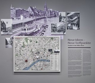 Blick in die Wechselausstellung "Zurück ins Licht. Vier Künstlerinnen – Ihre Werke. Ihre Wege" © Norbert Miguletz Blick in die Wechselausstellung "Zurück ins Licht. Vier Künstlerinnen – Ihre Werke. Ihre Wege" © Norbert Miguletz